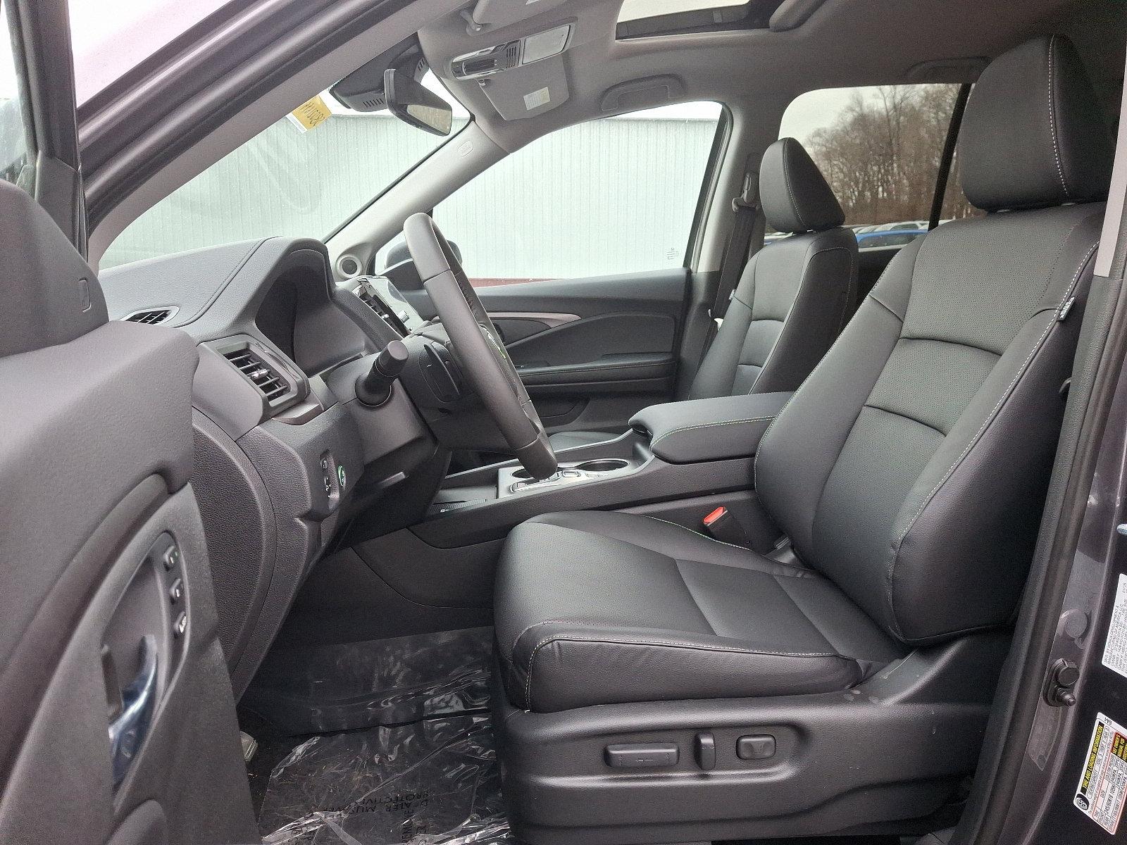 2025 Honda Ridgeline Vehicle Photo in Harrisburg, PA 17111
