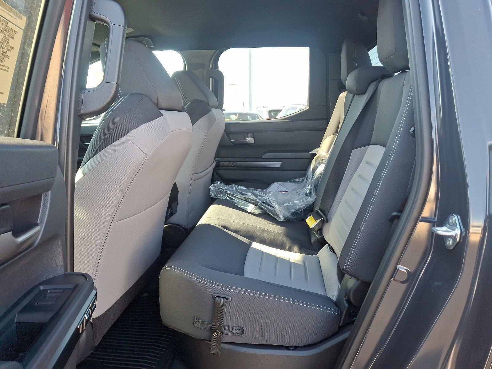 2025 Toyota Tacoma 4WD Vehicle Photo in Harrisburg, PA 17111