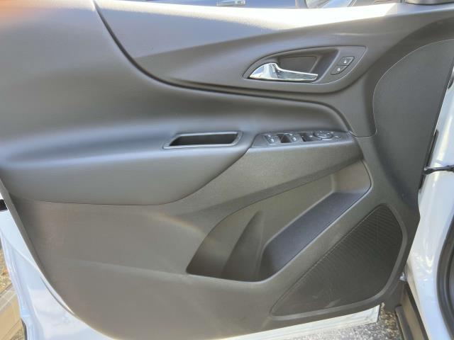 2022 Chevrolet Equinox Vehicle Photo in Roslyn, NY 11576