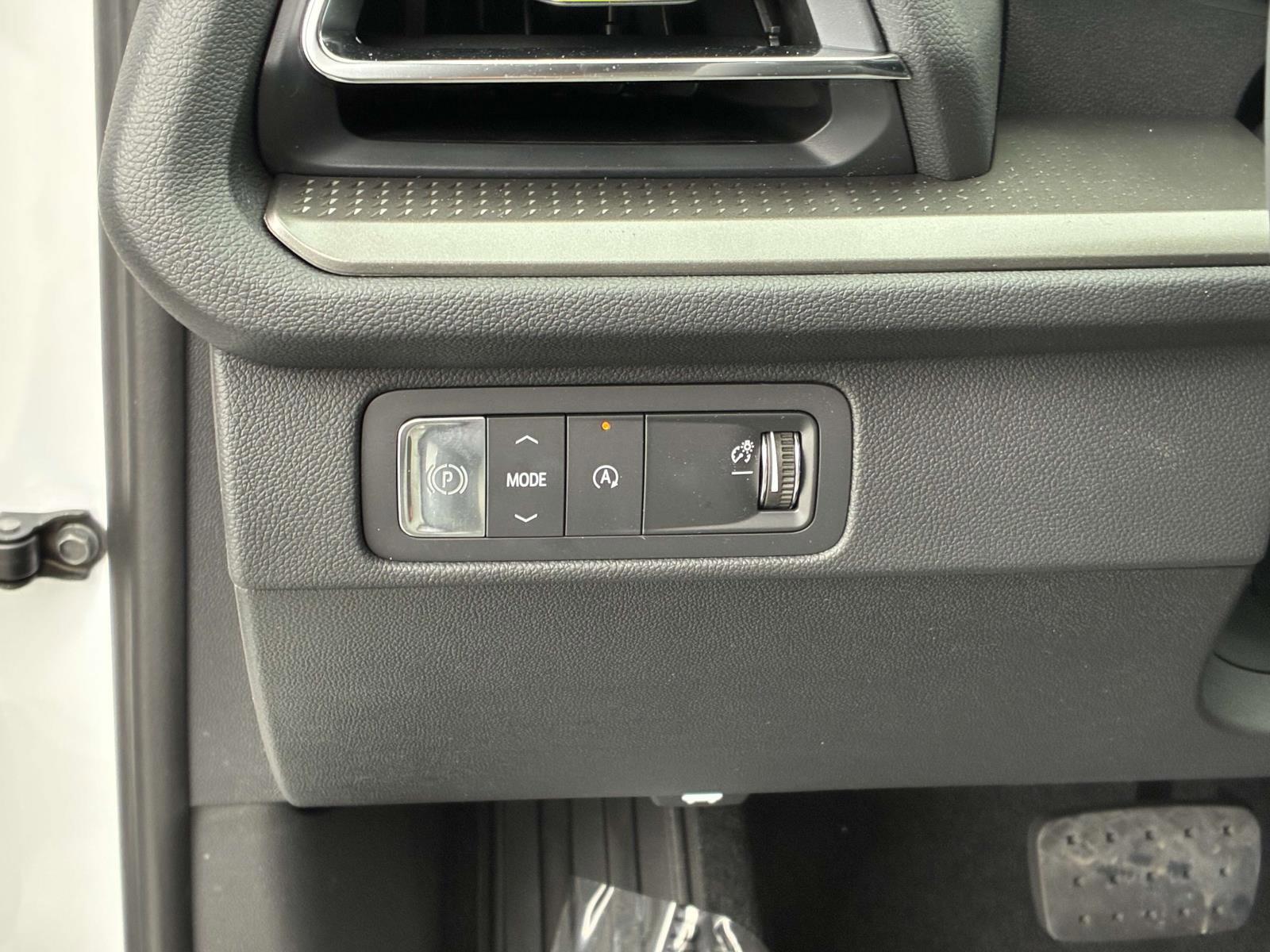 2025 Chevrolet Traverse Vehicle Photo in LOS ANGELES, CA 90007-3794