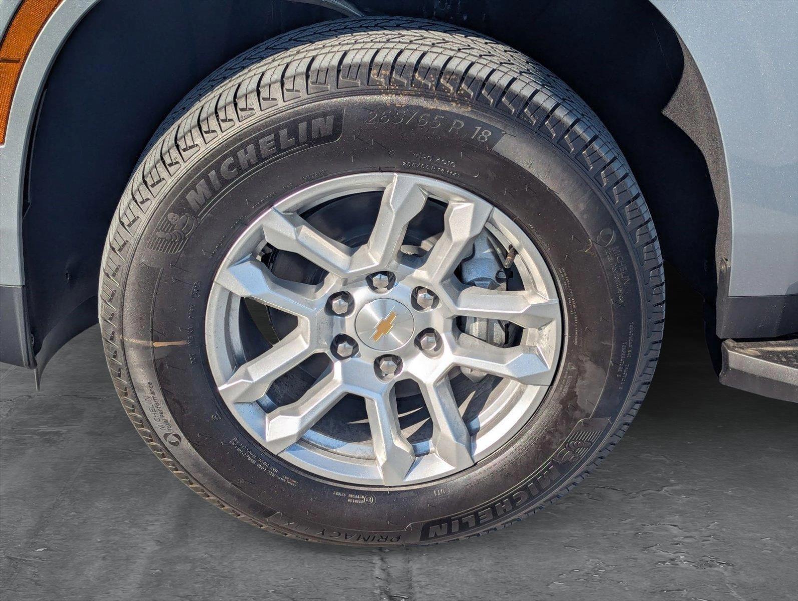 2025 Chevrolet Tahoe Vehicle Photo in PEMBROKE PINES, FL 33024-6534