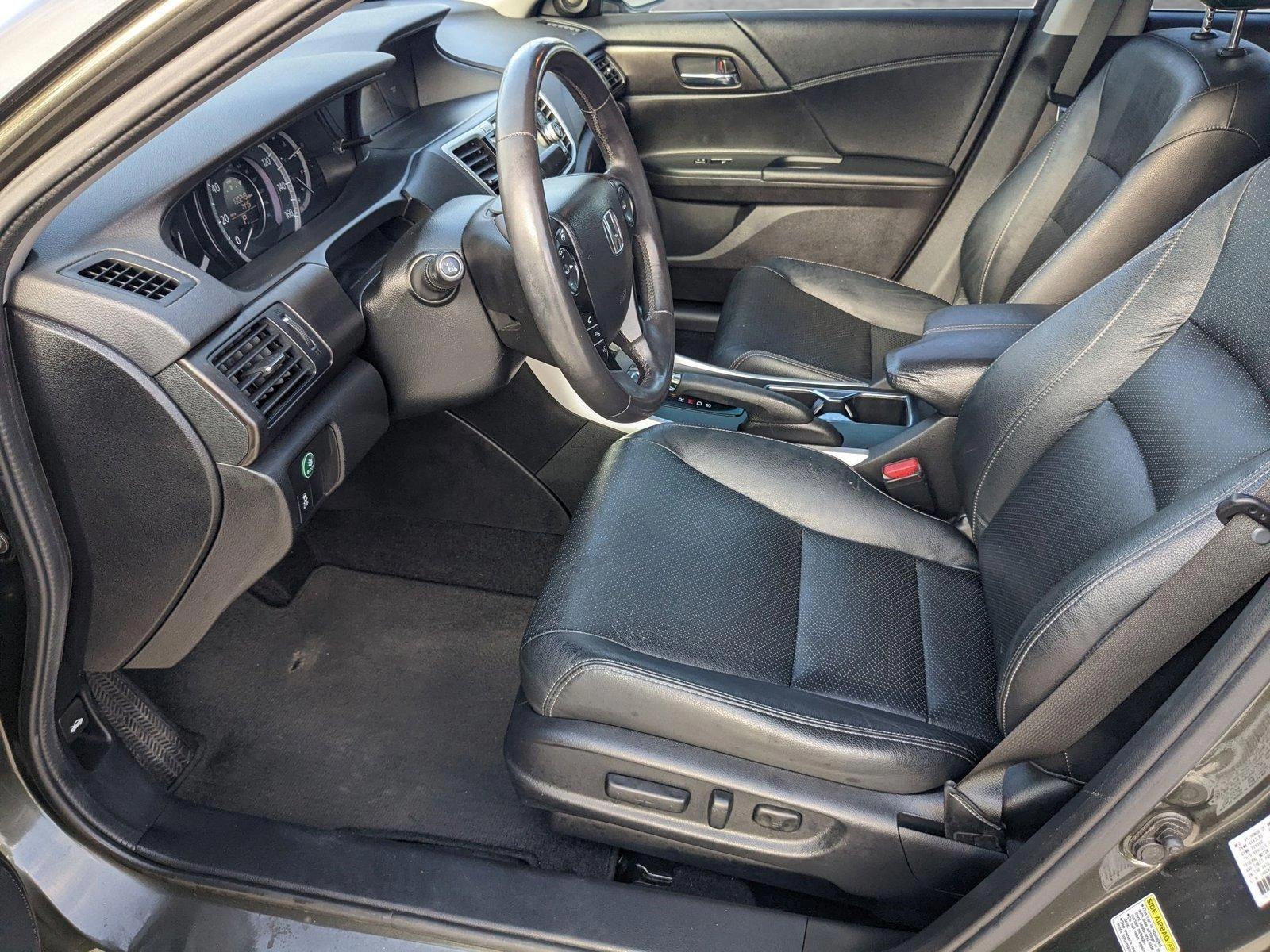 2013 Honda Accord Sedan Vehicle Photo in Davie, FL 33331