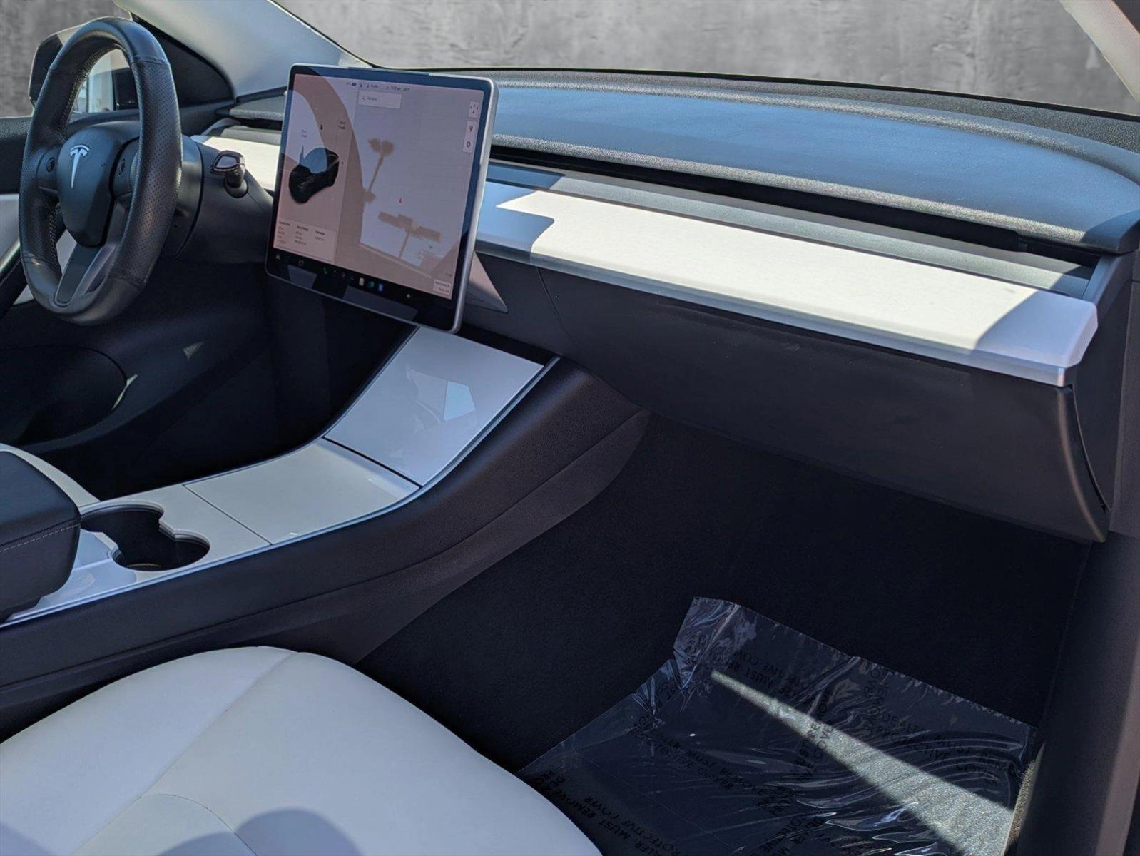 2021 Tesla Model Y Vehicle Photo in Tustin, CA 92782