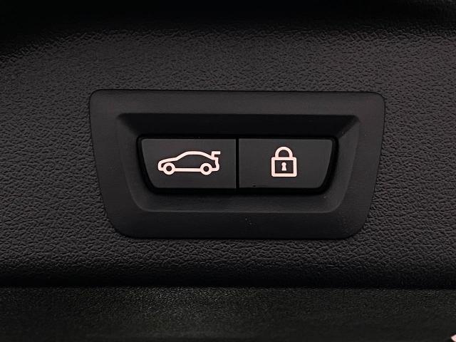 2022 BMW X5 xDrive40i Vehicle Photo in Appleton, WI 54913