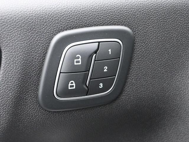 2022 Ford Escape Vehicle Photo in Cedar Rapids, IA 52402