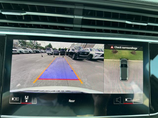 2025 Audi Q7 Vehicle Photo in HOUSTON, TX 77090