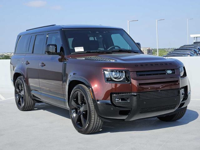 2025 Defender Vehicle Photo in AUSTIN, TX 78717