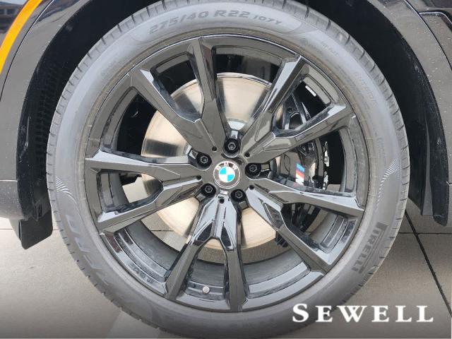 2025 BMW X7 xDrive40i Vehicle Photo in PLANO, TX 75024