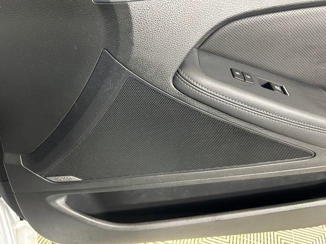 2017 Genesis G80 Vehicle Photo in MEDINA, OH 44256-9631
