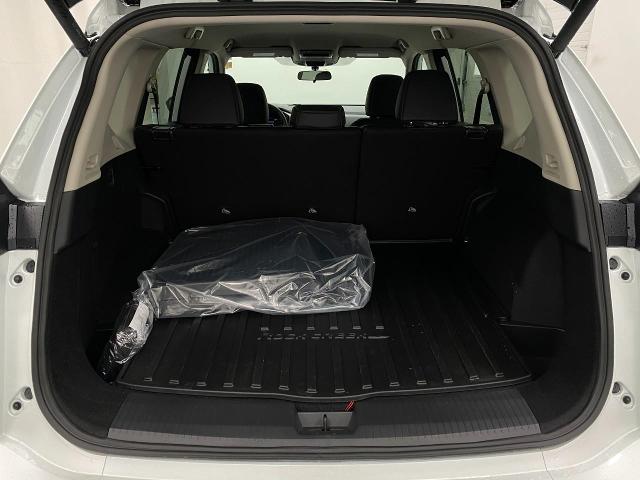 2025 Nissan Rogue Vehicle Photo in Appleton, WI 54913