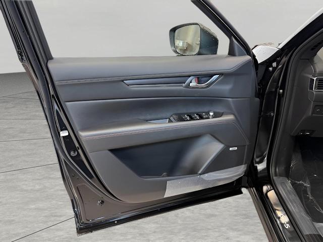 2025 Mazda CX-5 Vehicle Photo in Green Bay, WI 54304