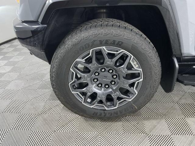 2024 GMC HUMMER EV Pickup Vehicle Photo in GILBERT, AZ 85297-0402