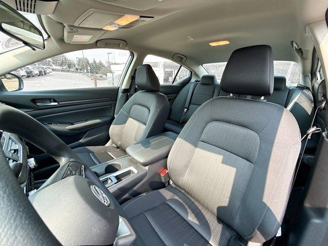2025 Nissan Altima Vehicle Photo in Flemington, NJ 08822