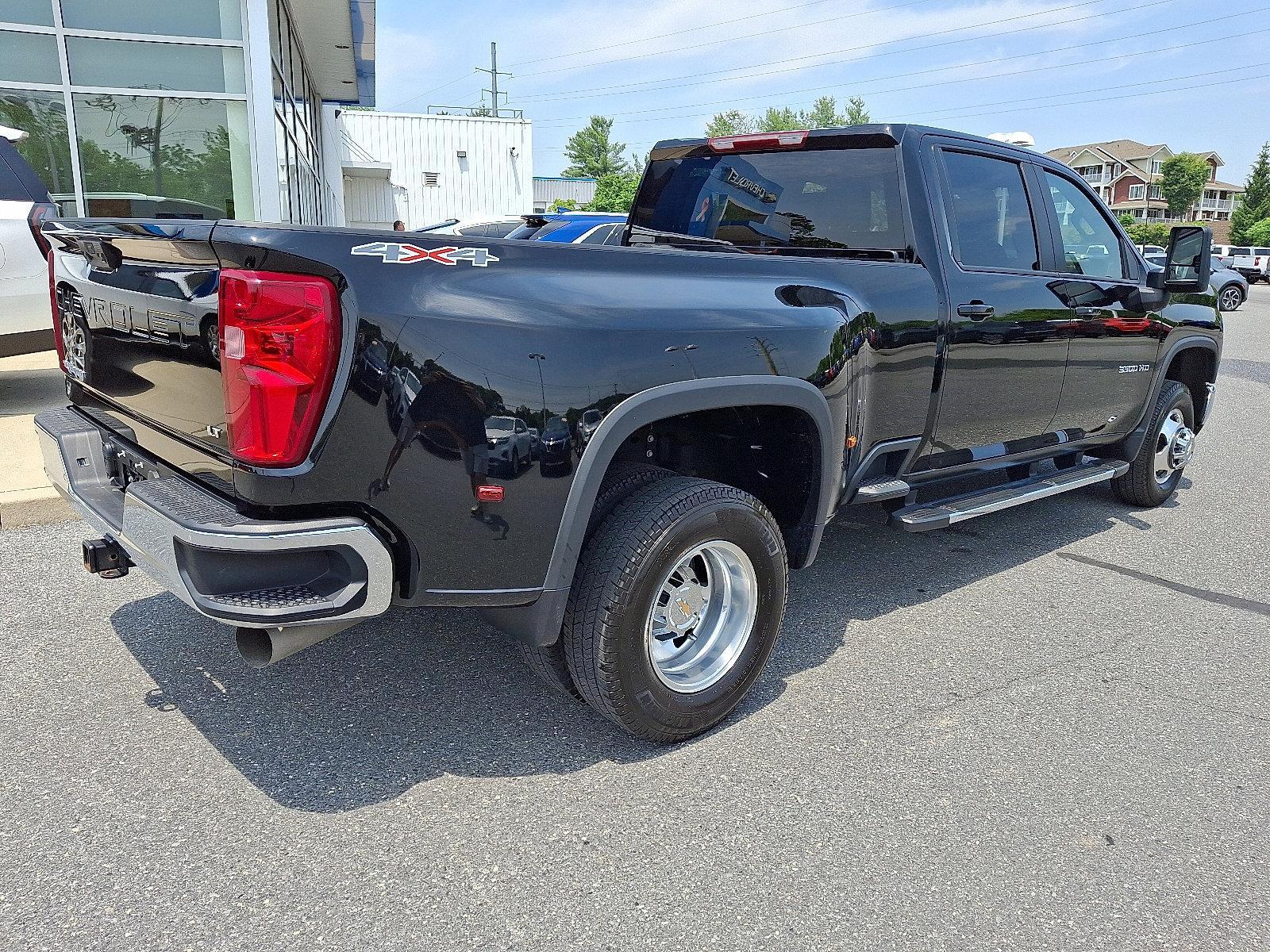 2024 Chevrolet Silverado 3500 HD Vehicle Photo in BETHLEHEM, PA 18017-9401