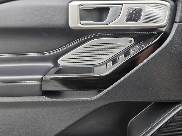2021 Ford Explorer Vehicle Photo in DENTON, TX 76210-9321