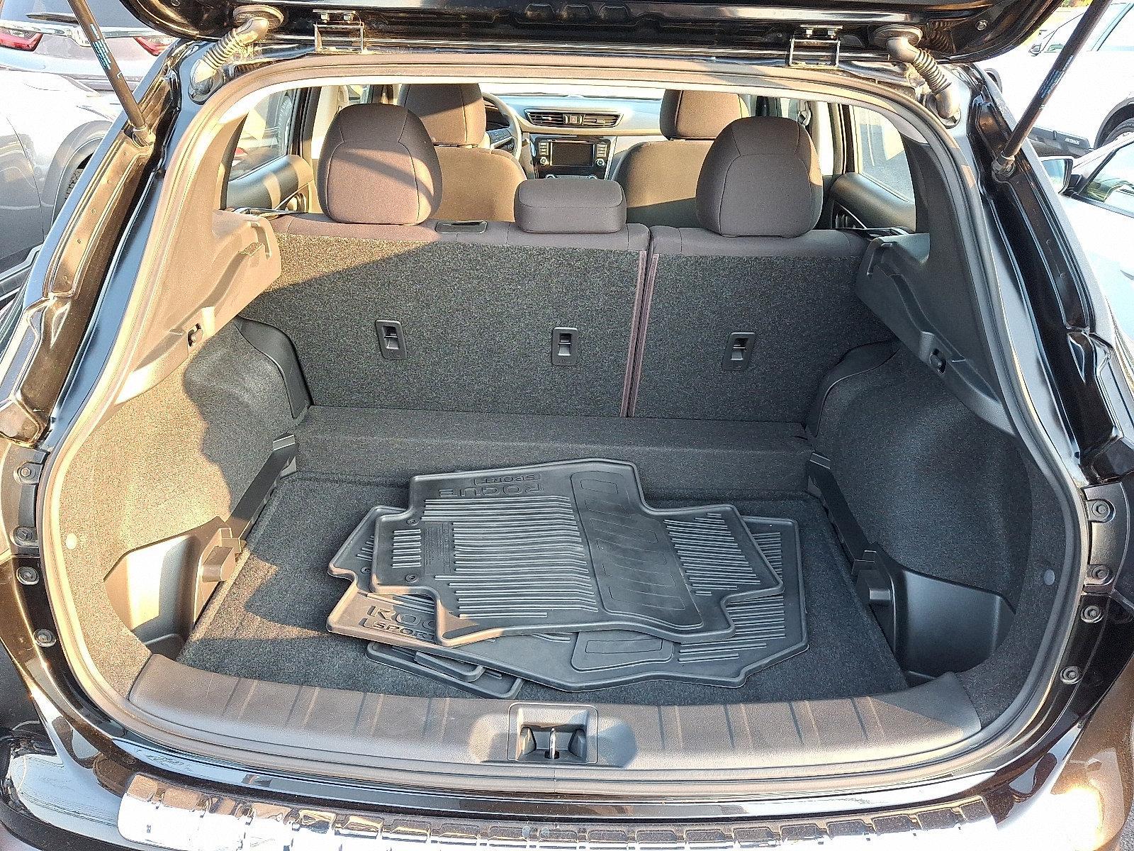 2021 Nissan Rogue Sport Vehicle Photo in Harrisburg, PA 17111