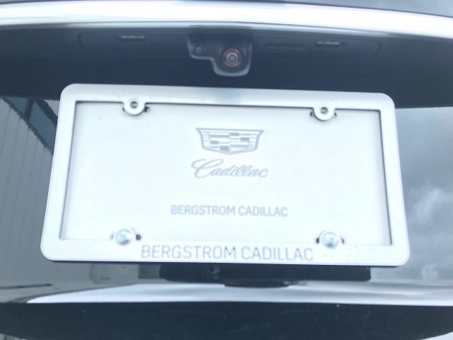 2023 Cadillac XT6 Vehicle Photo in GREEN BAY, WI 54303-3330