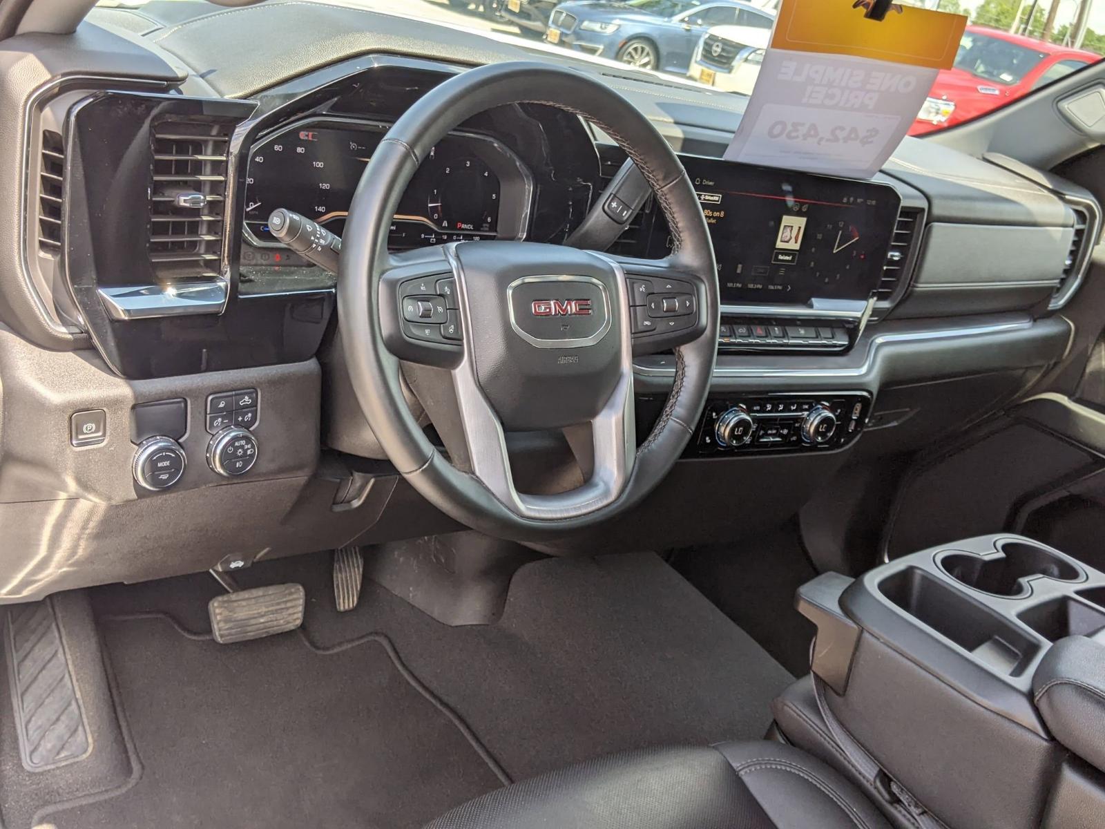 2024 GMC Sierra 1500 Vehicle Photo in Seguin, TX 78155