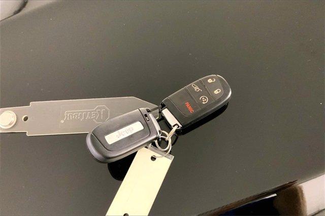 2022 Jeep Compass Vehicle Photo in KANSAS CITY, MO 64114-4502