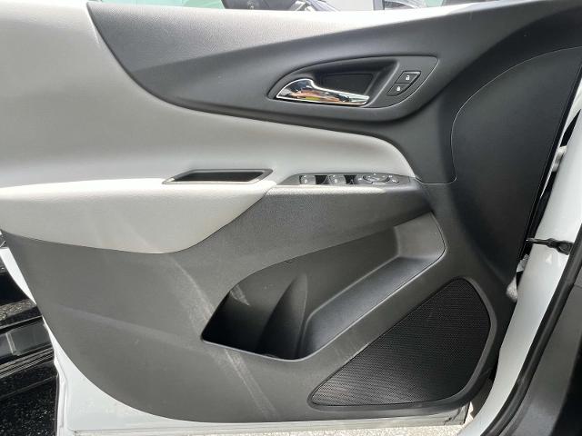 2022 Chevrolet Equinox Vehicle Photo in Roslyn, NY 11576