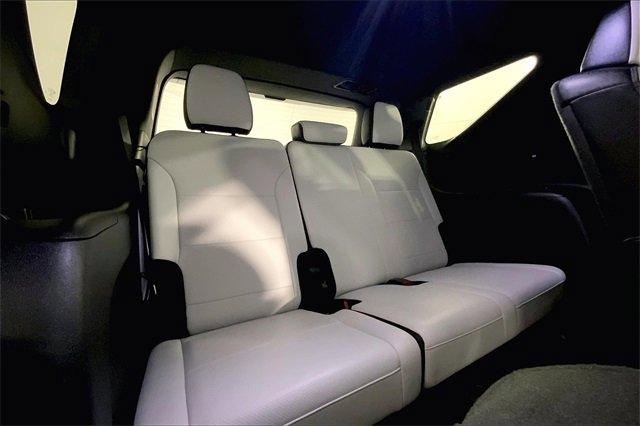2024 Chevrolet Traverse Vehicle Photo in KANSAS CITY, MO 64114-4502