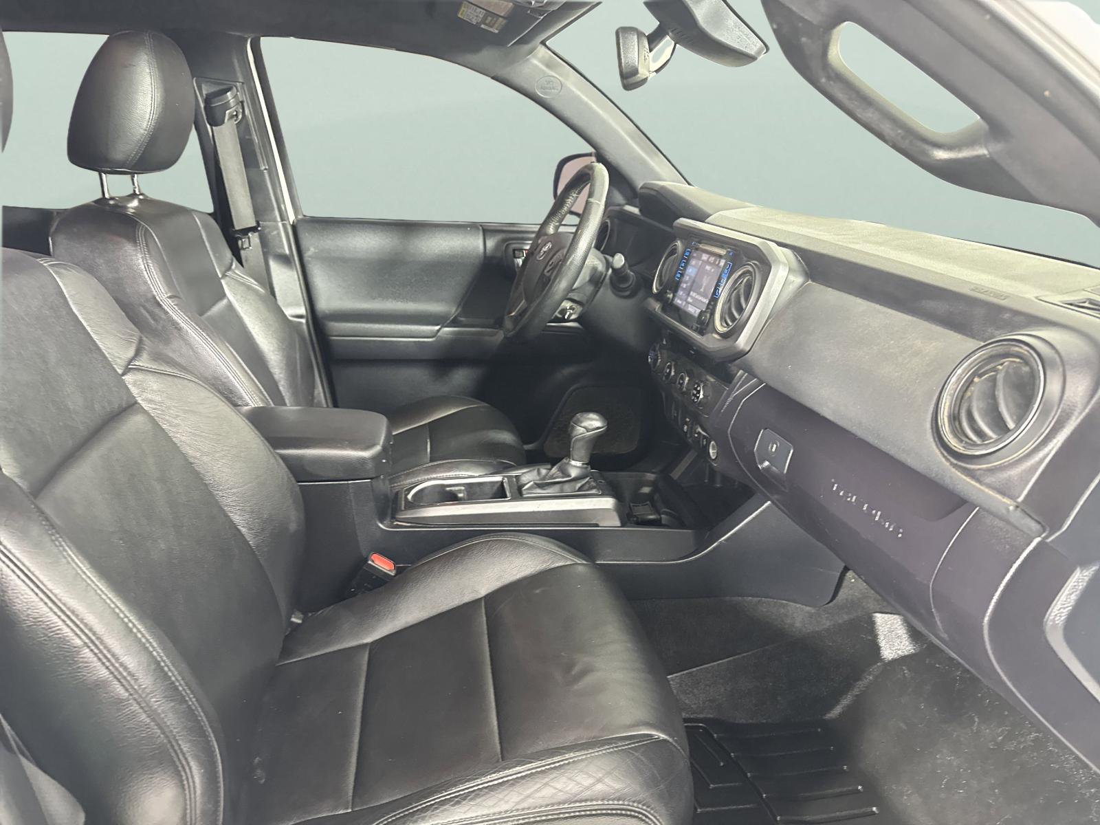 2018 Toyota Tacoma Vehicle Photo in GEORGETOWN, TX 78626-7508