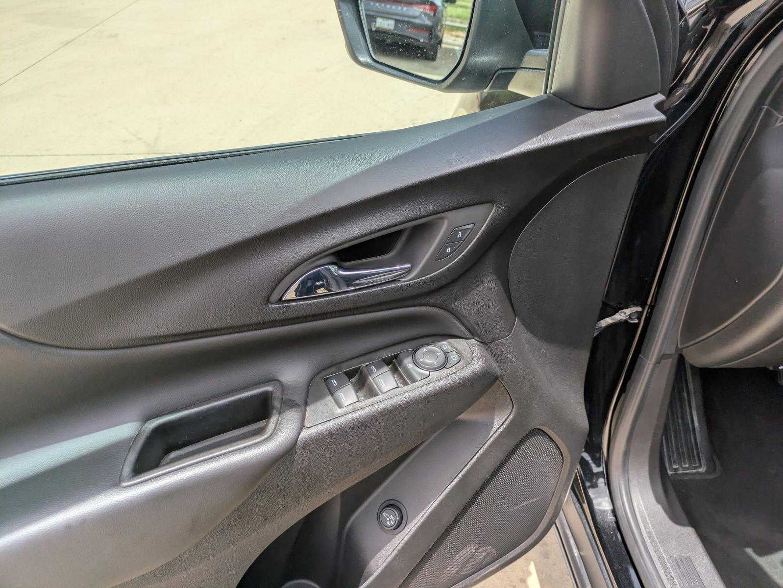 2022 Chevrolet Equinox Vehicle Photo in SELMA, TX 78154-1460