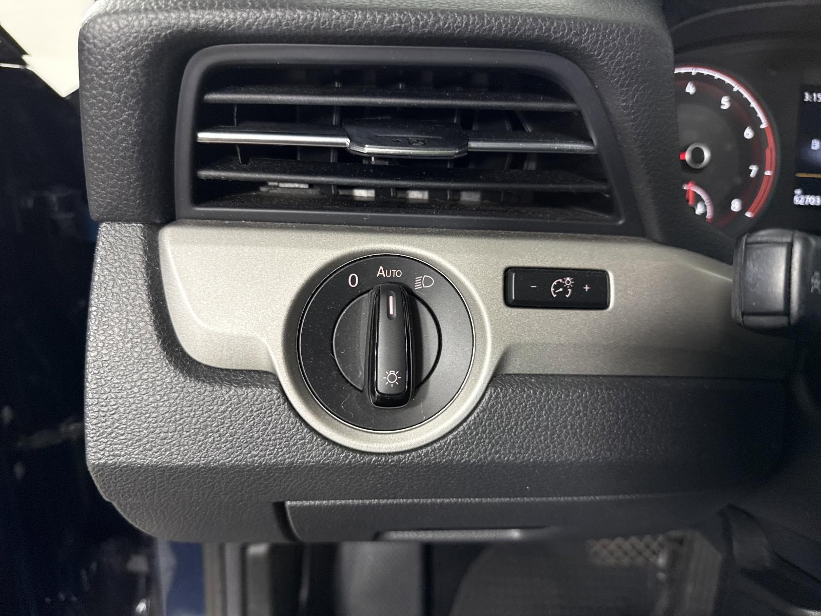 2021 Volkswagen Passat Vehicle Photo in Georgetown, TX 78626