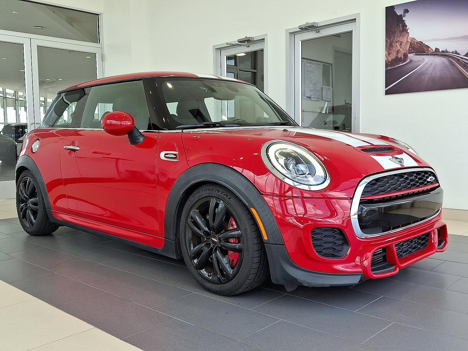 2016 MINI John Cooper Works Hardtop Vehicle Photo in Lancaster, PA 17601