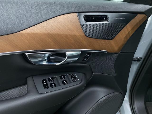 2024 Volvo XC90 Recharge Plug-In Hybrid Vehicle Photo in Appleton, WI 54913
