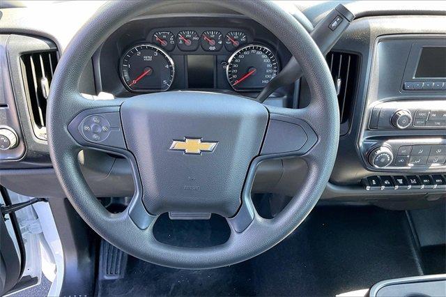 2024 Chevrolet Silverado 5500 HD Vehicle Photo in INDEPENDENCE, MO 64055-1314