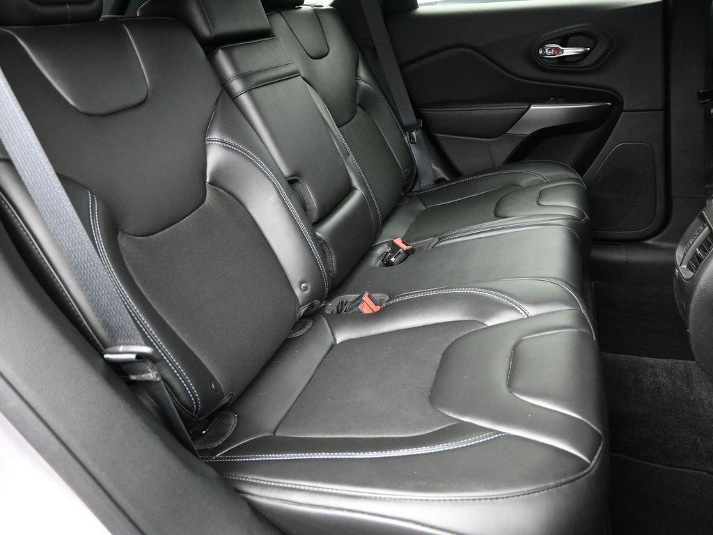 2019 Jeep Cherokee Vehicle Photo in Marion, IA 52302