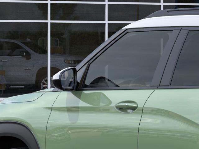 2025 Chevrolet Trailblazer Vehicle Photo in TOPEKA, KS 66609-0000