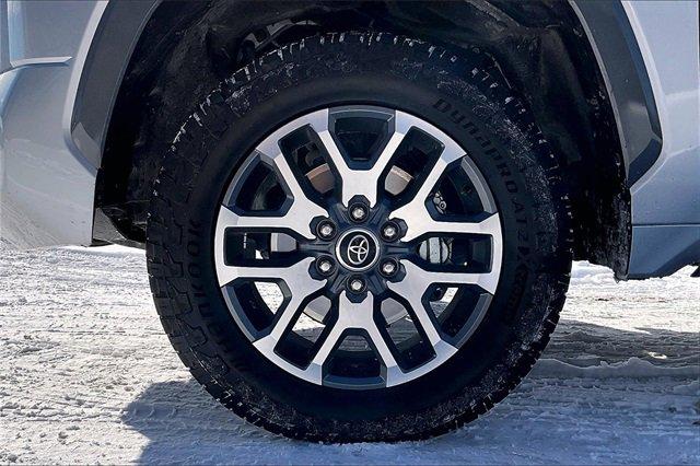 2022 Toyota Tundra 4WD Vehicle Photo in INDEPENDENCE, MO 64055-1314
