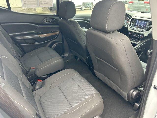2023 GMC Acadia Vehicle Photo in MEDINA, OH 44256-9631
