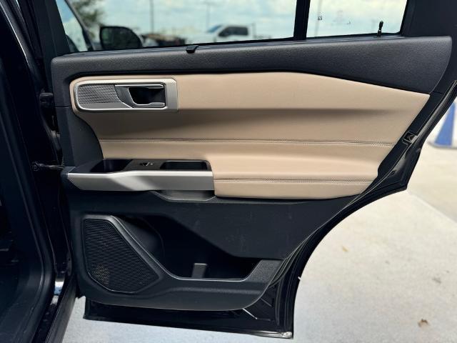 2023 Ford Explorer Vehicle Photo in Grapevine, TX 76051