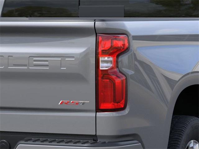 2025 Chevrolet Silverado 1500 Vehicle Photo in ENGLEWOOD, CO 80113-6708