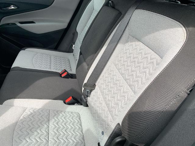2022 Chevrolet Equinox Vehicle Photo in MOON TOWNSHIP, PA 15108-2571