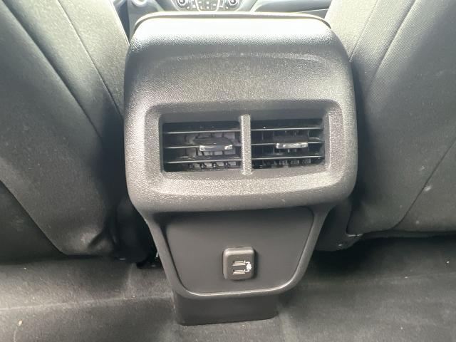 2020 Chevrolet Equinox Vehicle Photo in BOSTON, NY 14025-9684