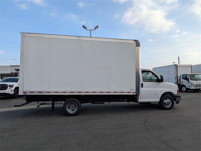 2024 GMC Savana Cutaway 3500 Vehicle Photo in PASADENA, CA 91107-3803