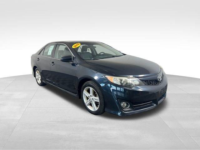 2014 Toyota Camry Vehicle Photo in MEDINA, OH 44256-9631