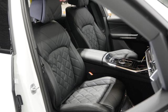 2025 BMW X7 xDrive40i Vehicle Photo in GRAPEVINE, TX 76051