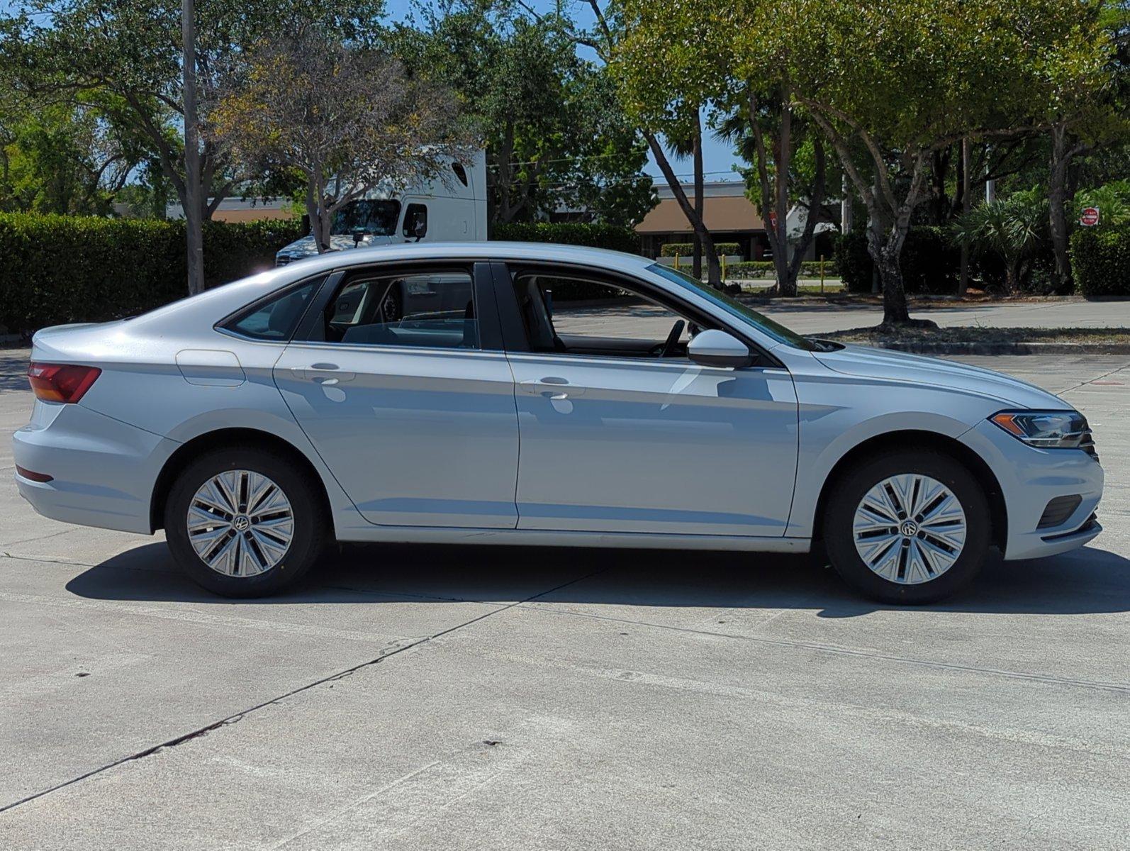 2019 Volkswagen Jetta Vehicle Photo in Margate, FL 33063