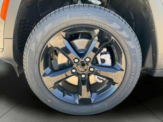 2025 Jeep Grand Cherokee L Vehicle Photo in Kaukauna, WI 54130