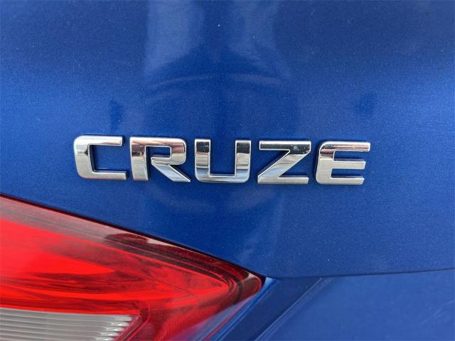 2018 Chevrolet Cruze Vehicle Photo in TULLY, NY 13159-3159