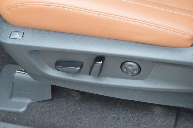 2025 INFINITI QX60 Vehicle Photo in Houston, TX 77090