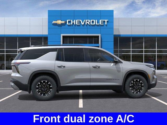 2025 Chevrolet Traverse Vehicle Photo in BROCKTON, MA 02301-7113