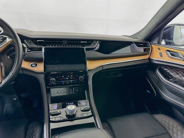 2023 Jeep Grand Cherokee Vehicle Photo in Doylsetown, PA 18901