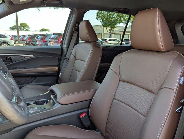 2025 Honda Passport Vehicle Photo in San Antonio, TX 78230