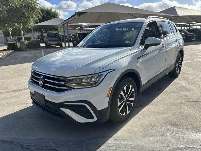 2023 Volkswagen Tiguan Vehicle Photo in San Antonio, TX 78209